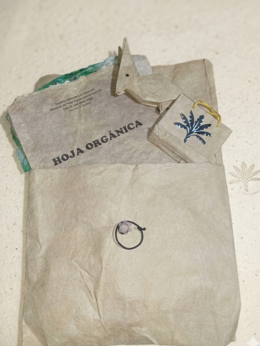 Maletín con papeles